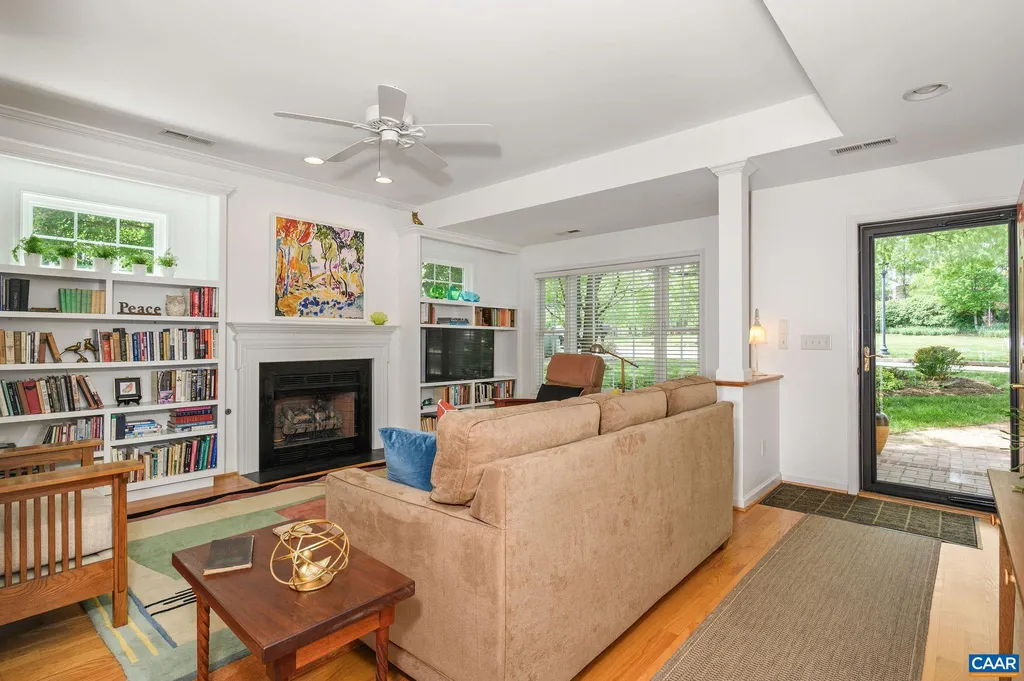 162 Burnet St, Charlottesville, VA 22902 photo 4