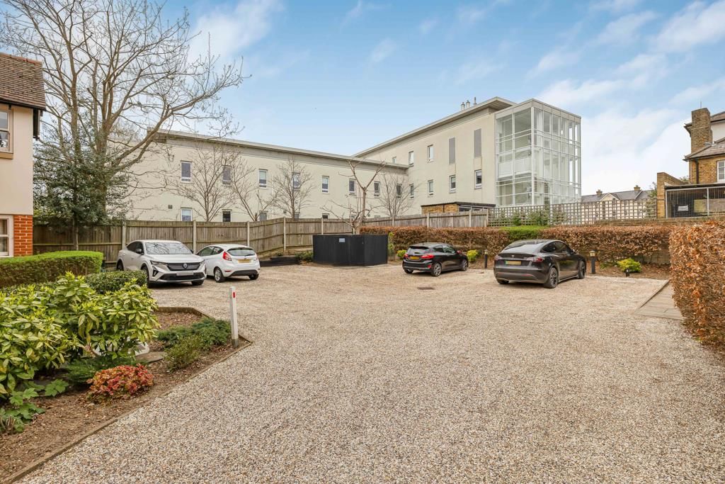 Additional image 17 of 2 bed flat for sale43 North Road, Hertford SG14