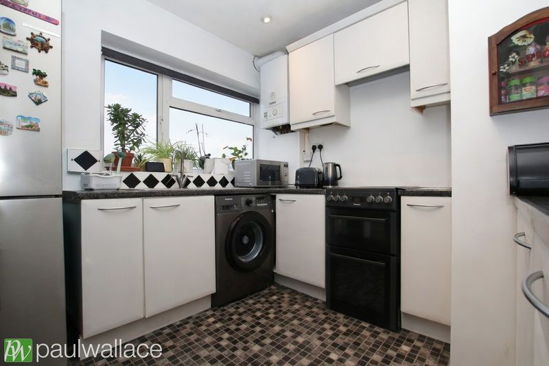 Additional image 3 of 2 bed flat for salePark View, Hoddesdon EN11