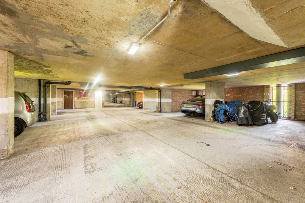 Additional image 6 of 1 bed flat for saleThe Drive, Hove, East Sussex BN3