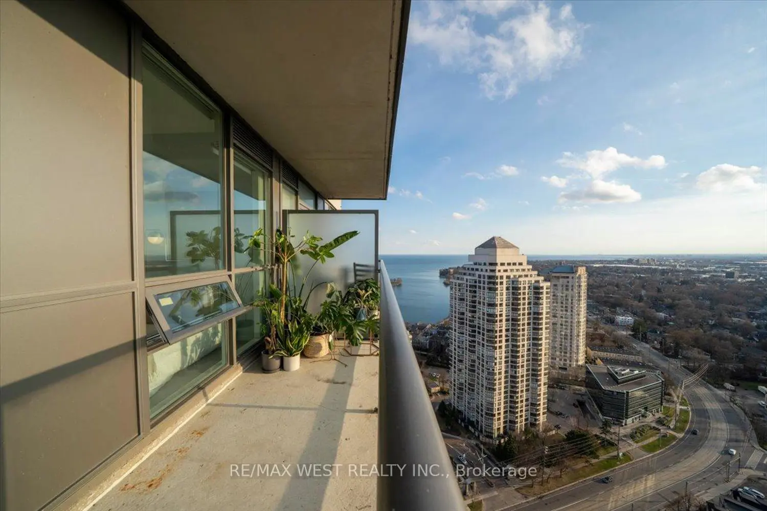 Additional image 9 of 2240 Lake Shore Boulevard 3302