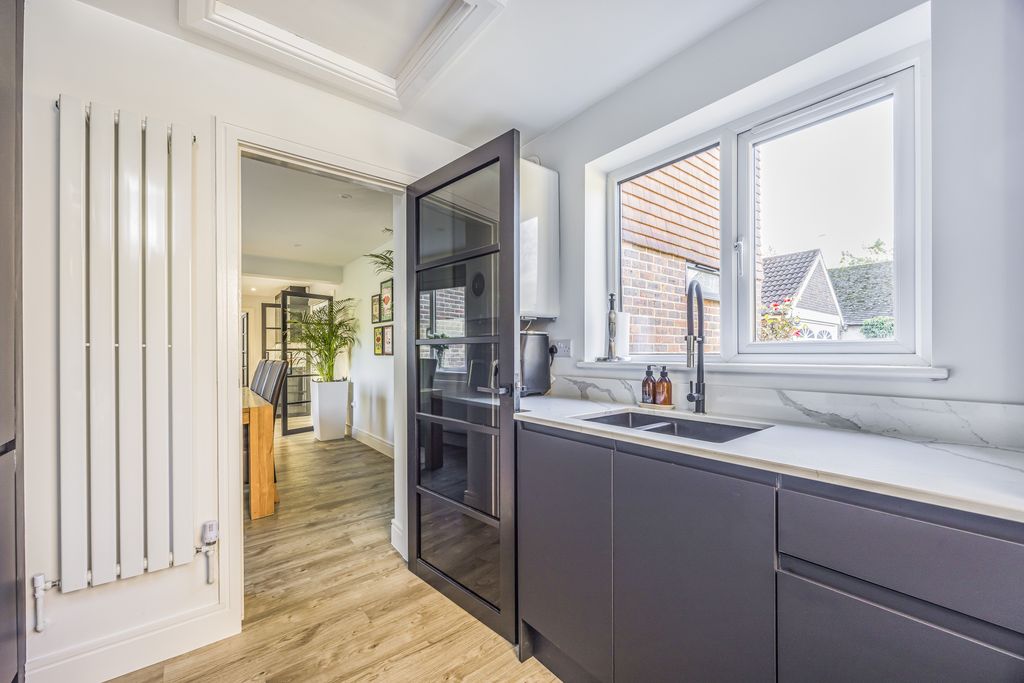 Additional image 25 of 4 bed detached house for saleHavant, Hampshire PO9