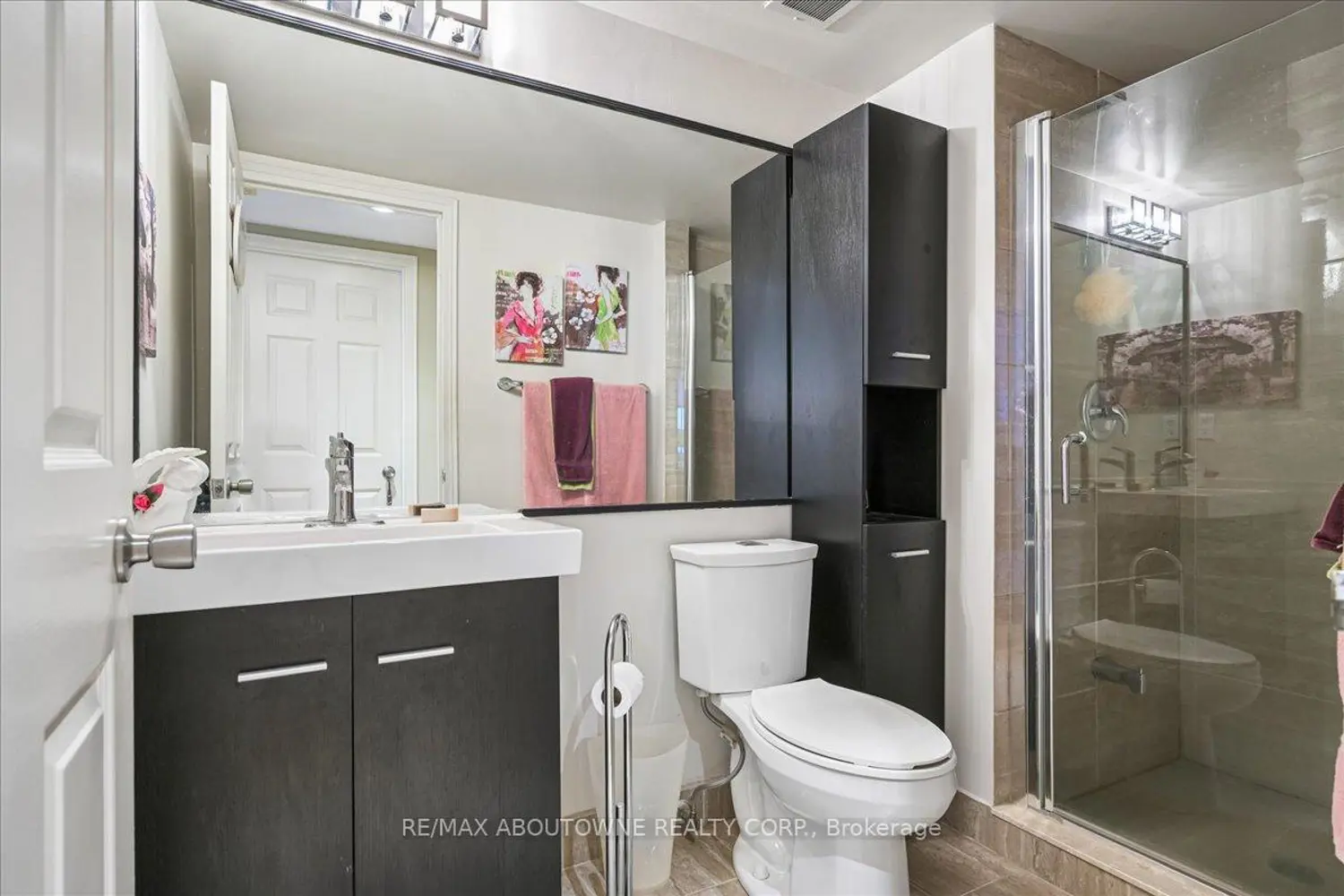 Additional image 10 of 1240 Marlborough Court 605
