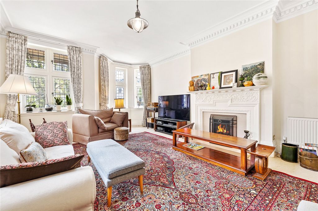 Additional image 6 of 4 bed flat for saleThe Drive, Hove, East Sussex BN3
