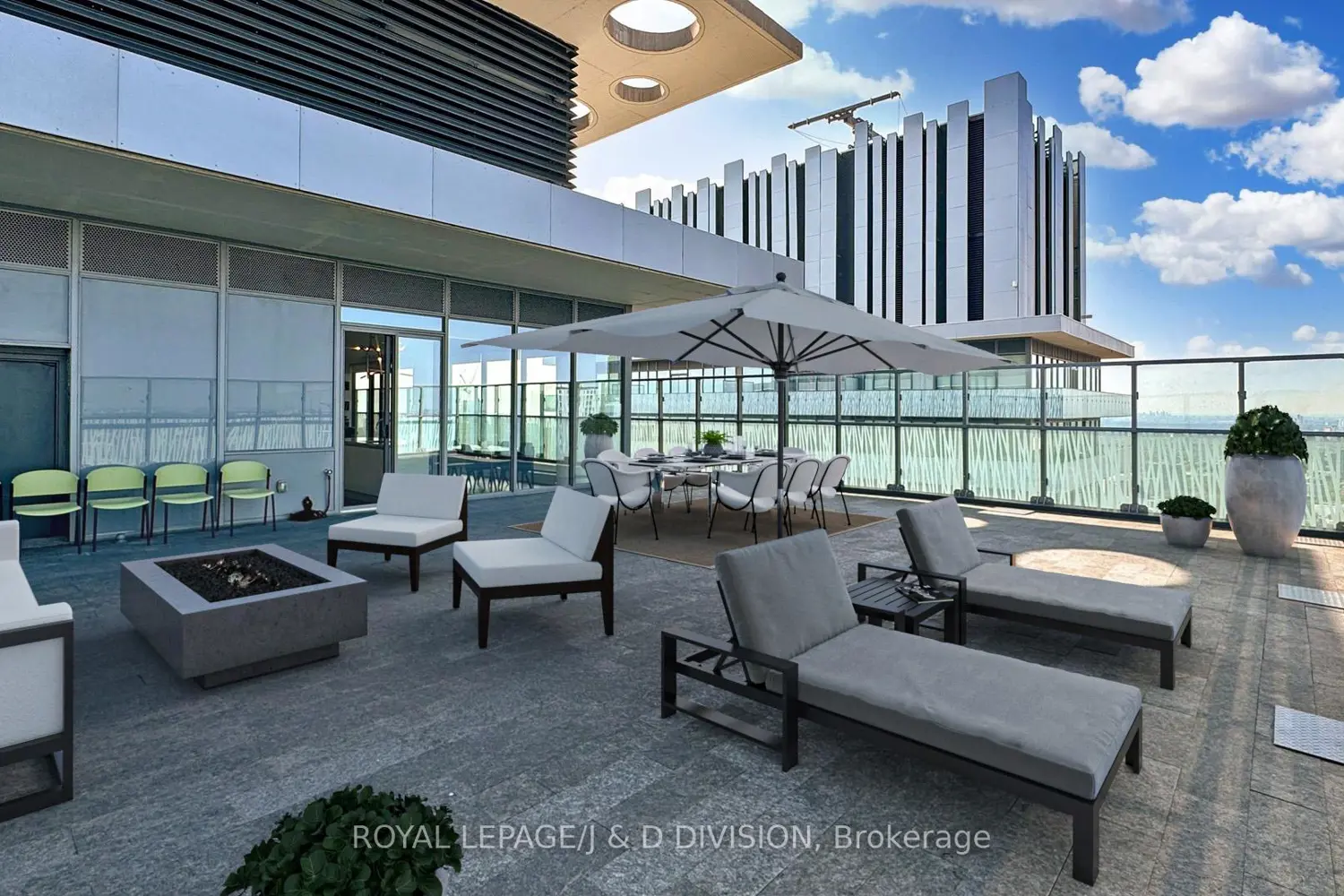 Additional image 19 of 50 Charles Street Ph 02 (5502)