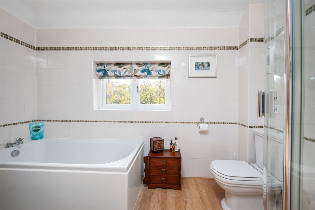 Additional image 24 of 5 bed detached house for saleNewnham Road, Hook, Hampshire RG27