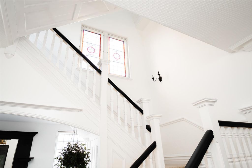 Additional image 21 of 6 bed semi-detached house for saleFerriby Road, Hessle HU13