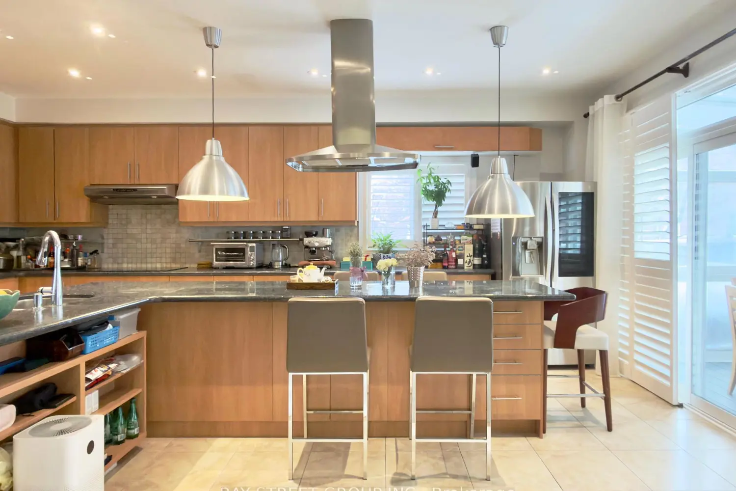6 Welter Court photo 5