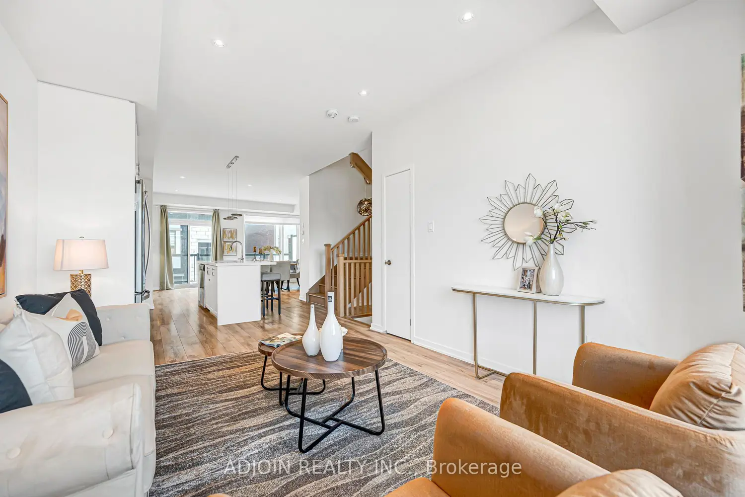 525 Marc Santi Boulevard photo 3