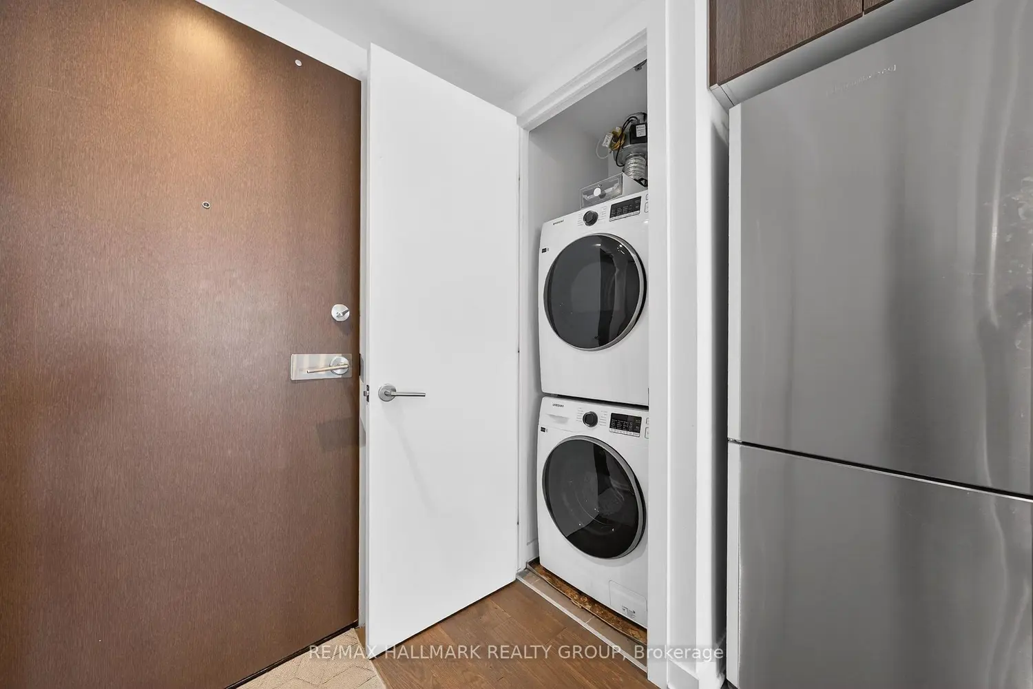 Additional image 11 of 199 Slater Street 1806