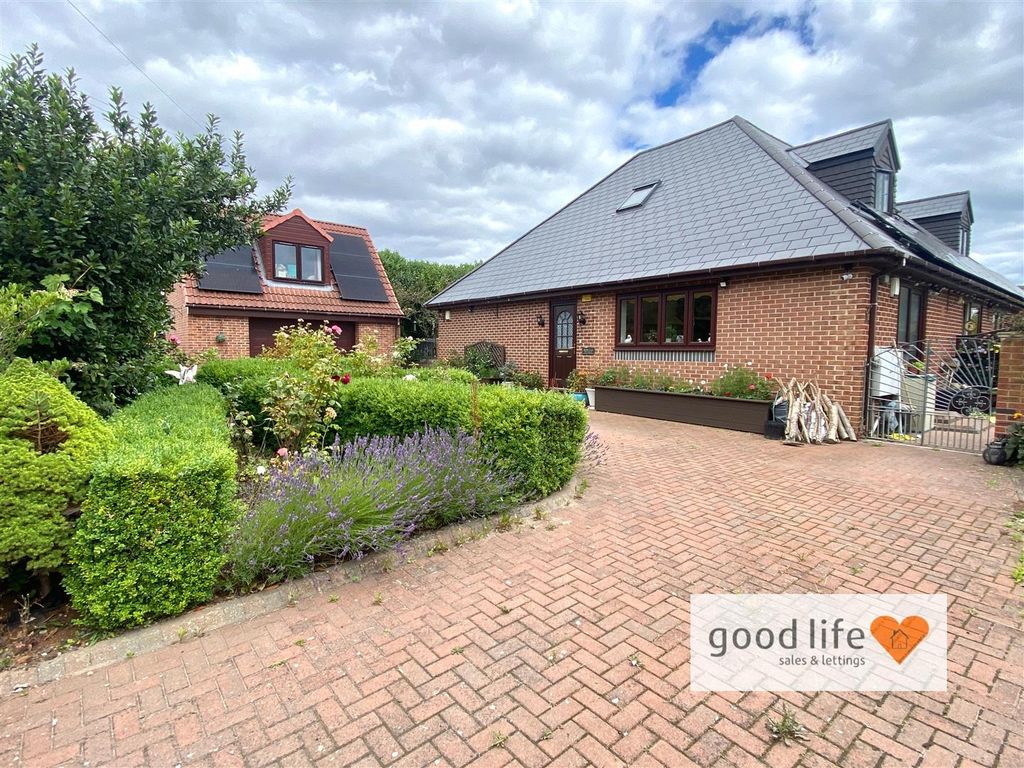 5 bed property for saleWhitefield Pit, Houghton Le Spring DH4