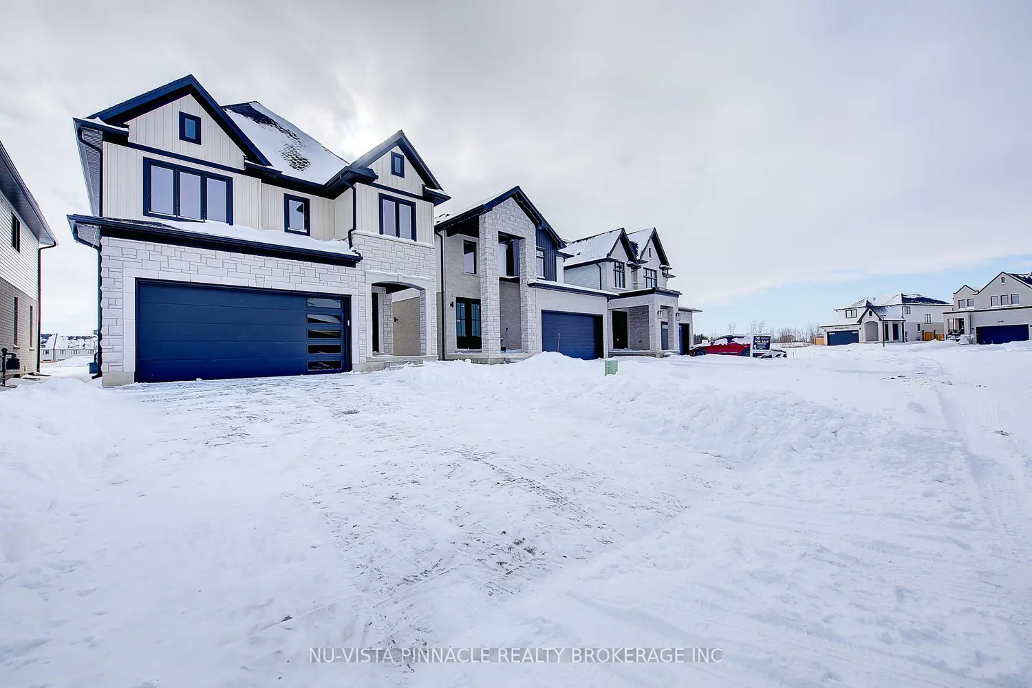 2628 Heardcreek Trail photo 2