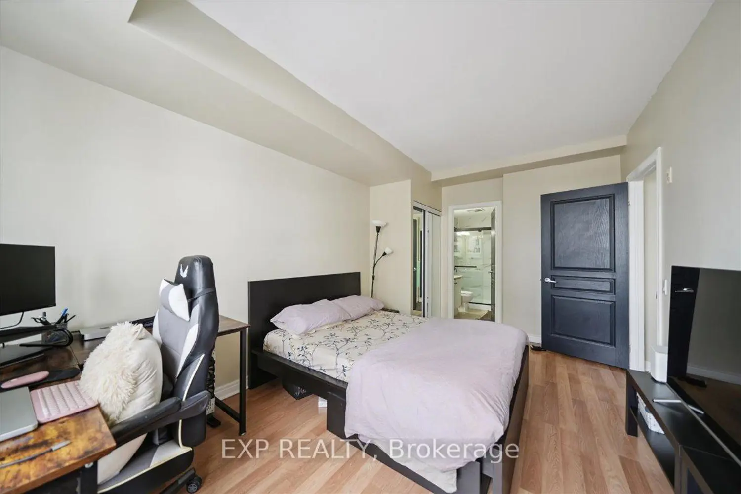Additional image 10 of 1415 Lawrence Avenue 519