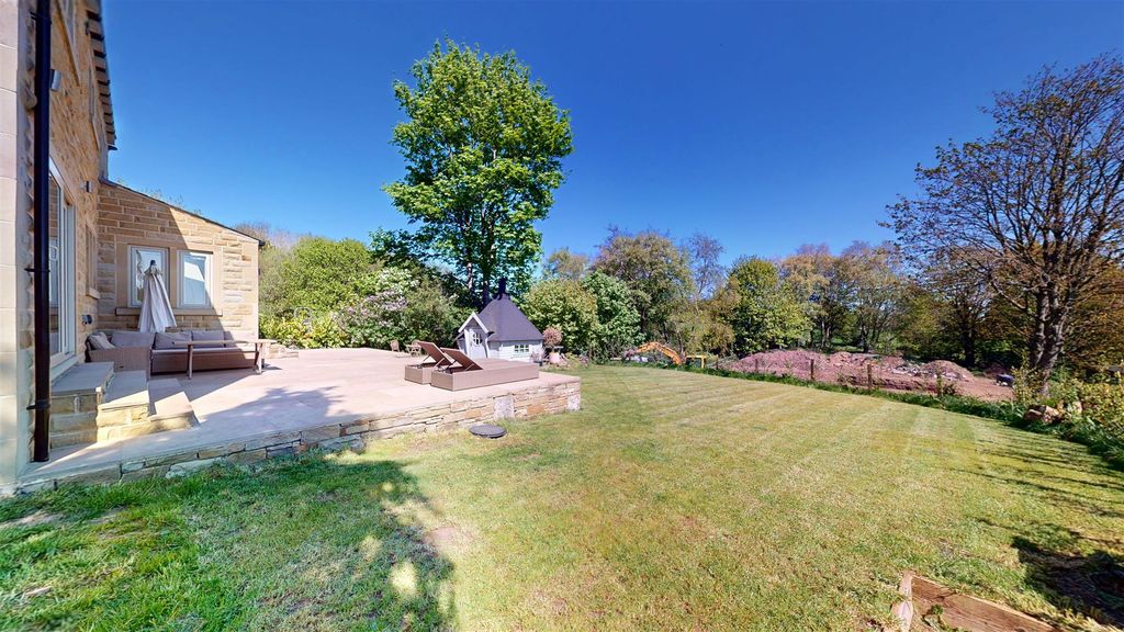 Additional image 24 of 5 bed detached house for saleVictoria Drive, Northowram, Halifax HX3