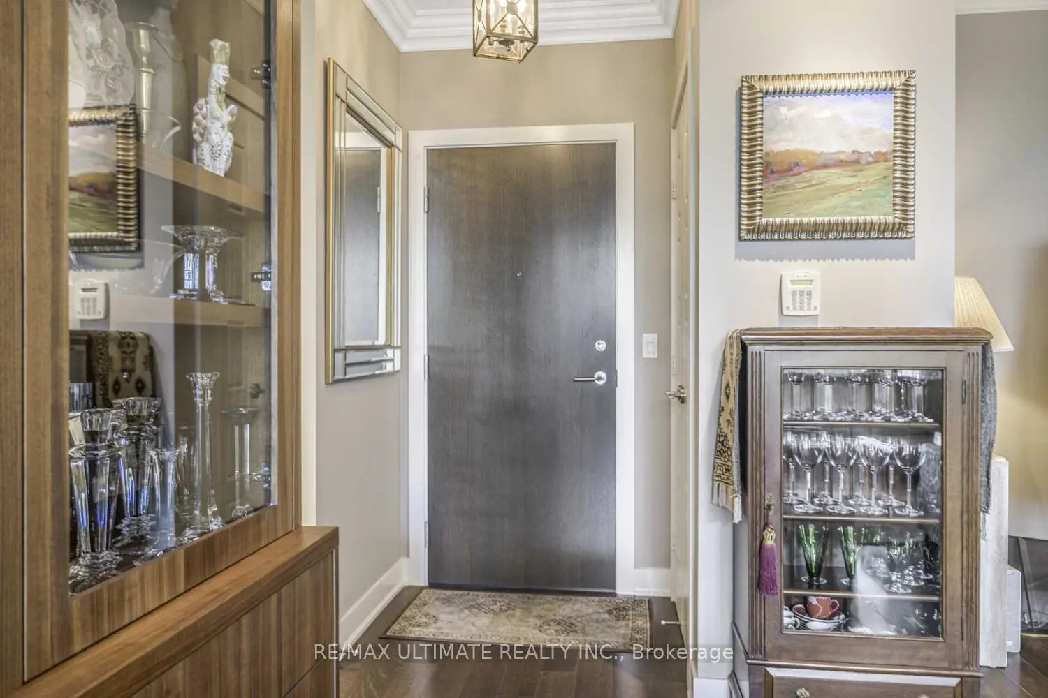 28 Linden Street 404 photo 3