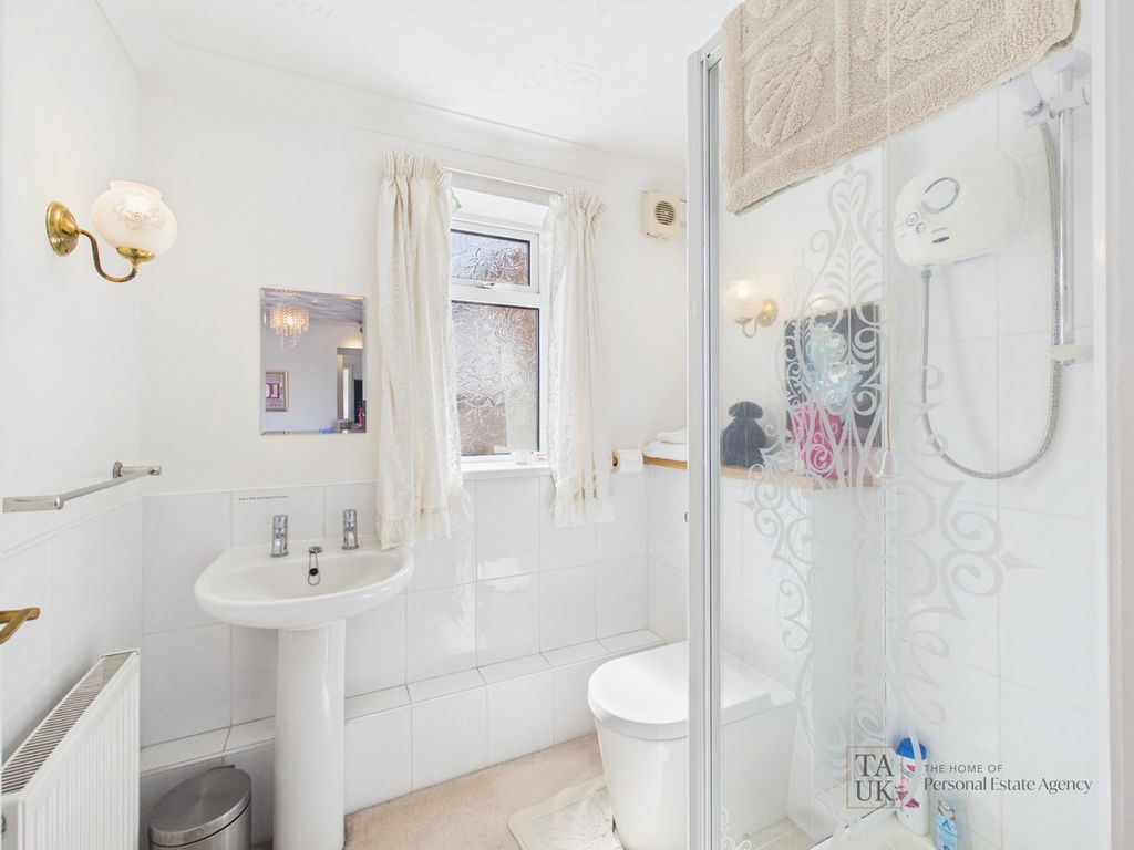 Additional image 33 of 5 bed detached house for saleHavant Road, Hayling Island PO11
