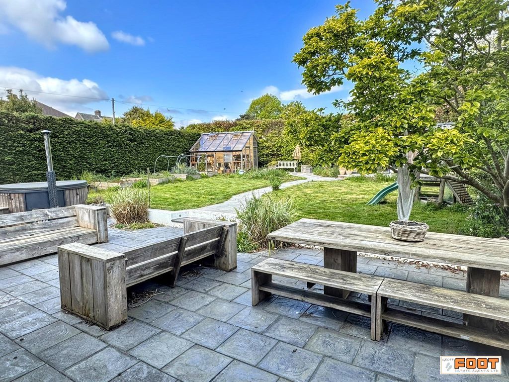 Additional image 12 of 5 bed detached house for saleHollow Lane, Hayling Island PO11