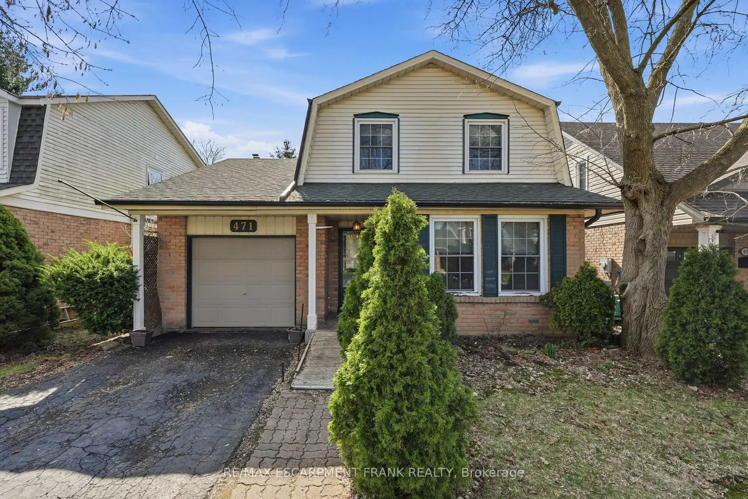 471 Knightsbridge Crescent
