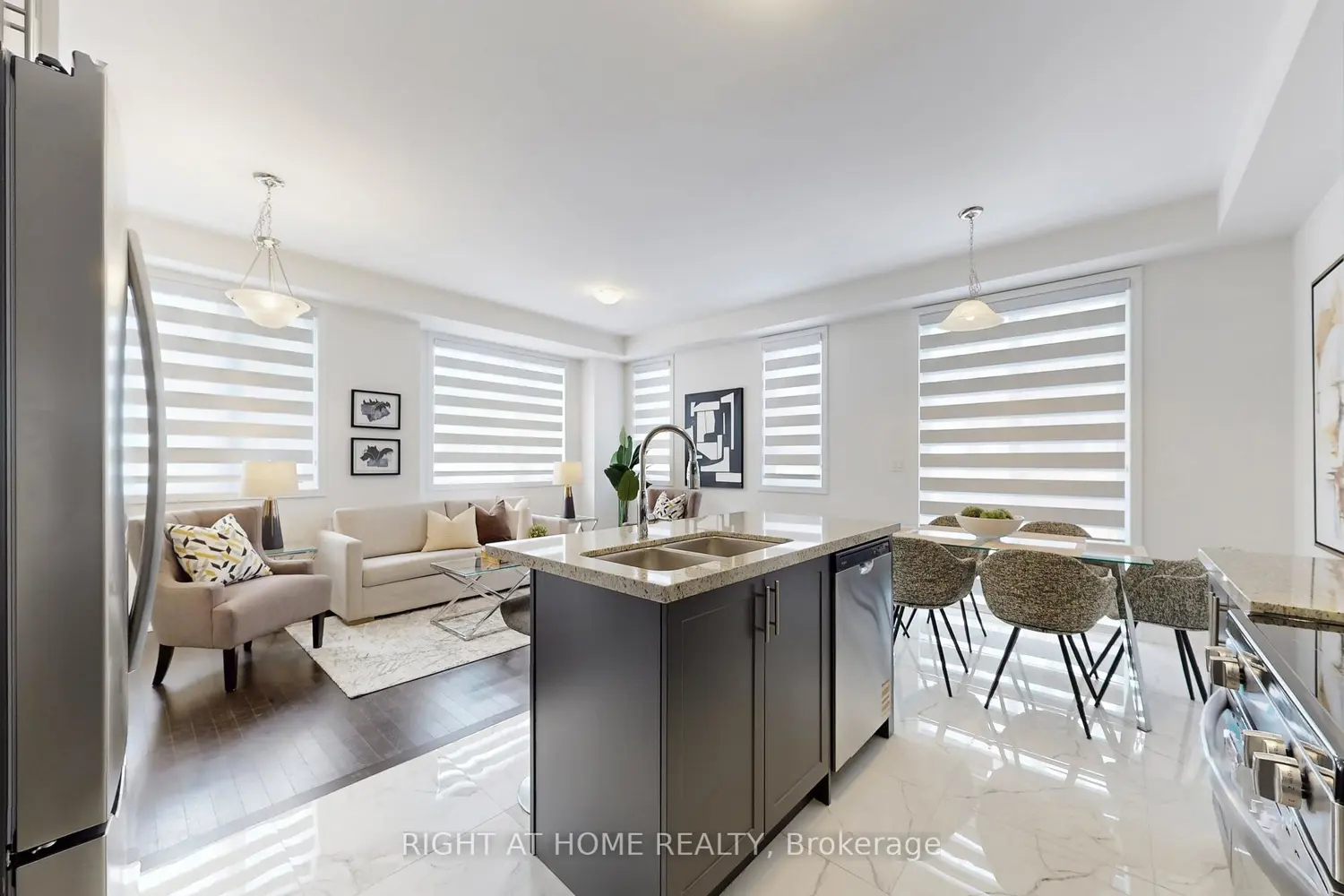 Additional image 3 of 154 Anna Russell Way