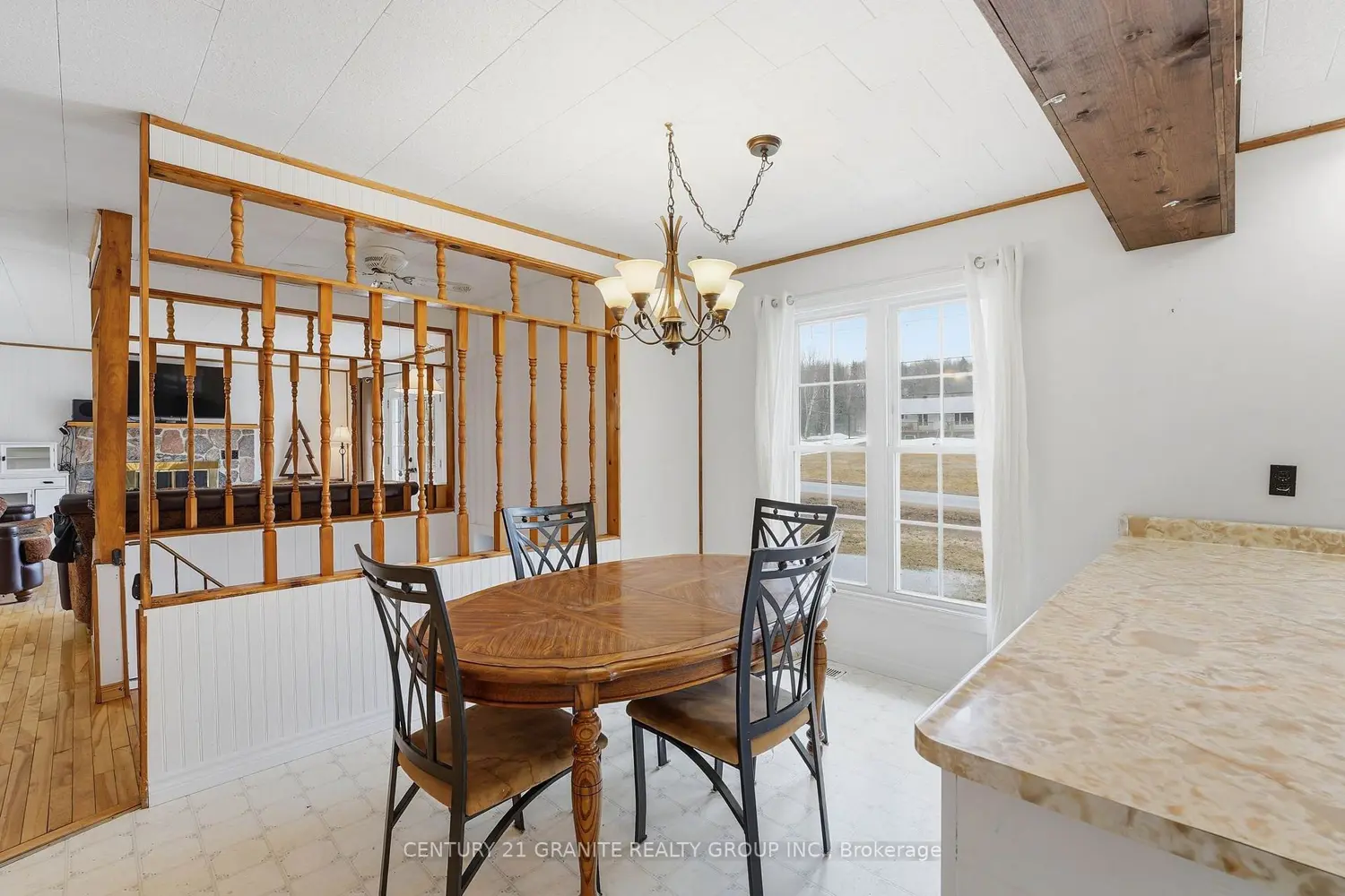 301 Hybla Road photo 3