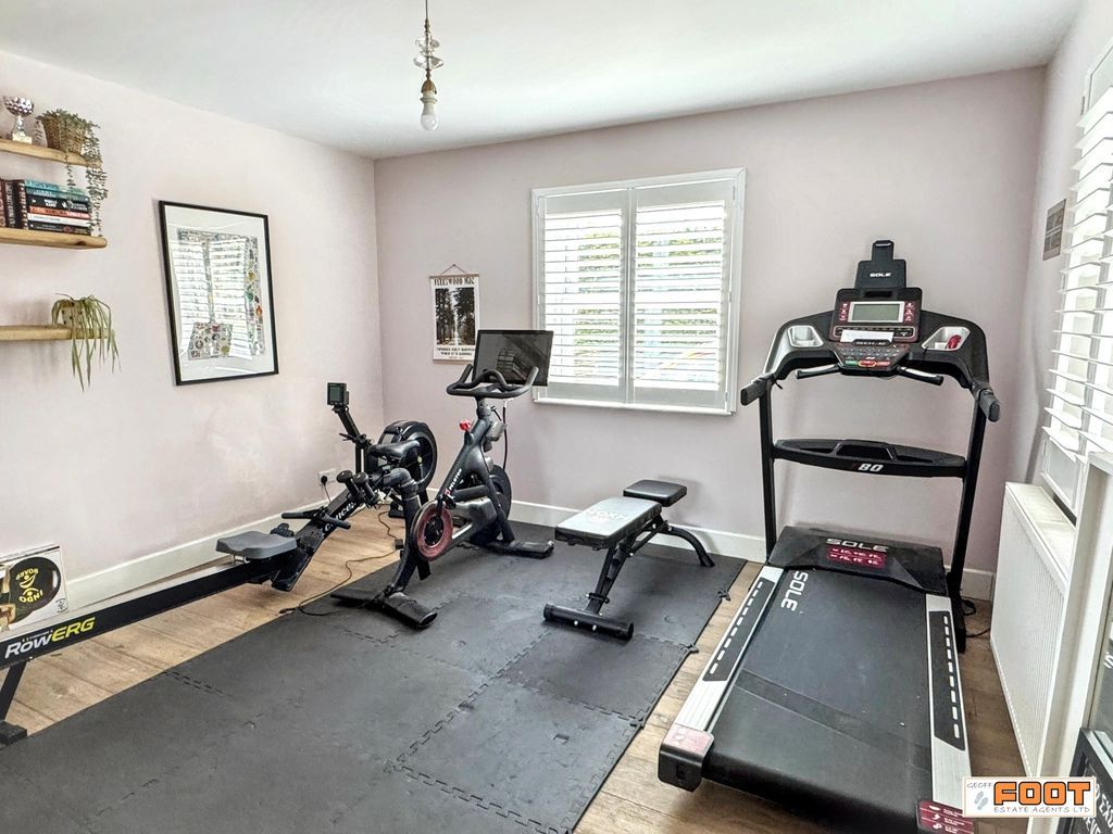 Additional image 11 of 5 bed detached house for saleHollow Lane, Hayling Island PO11