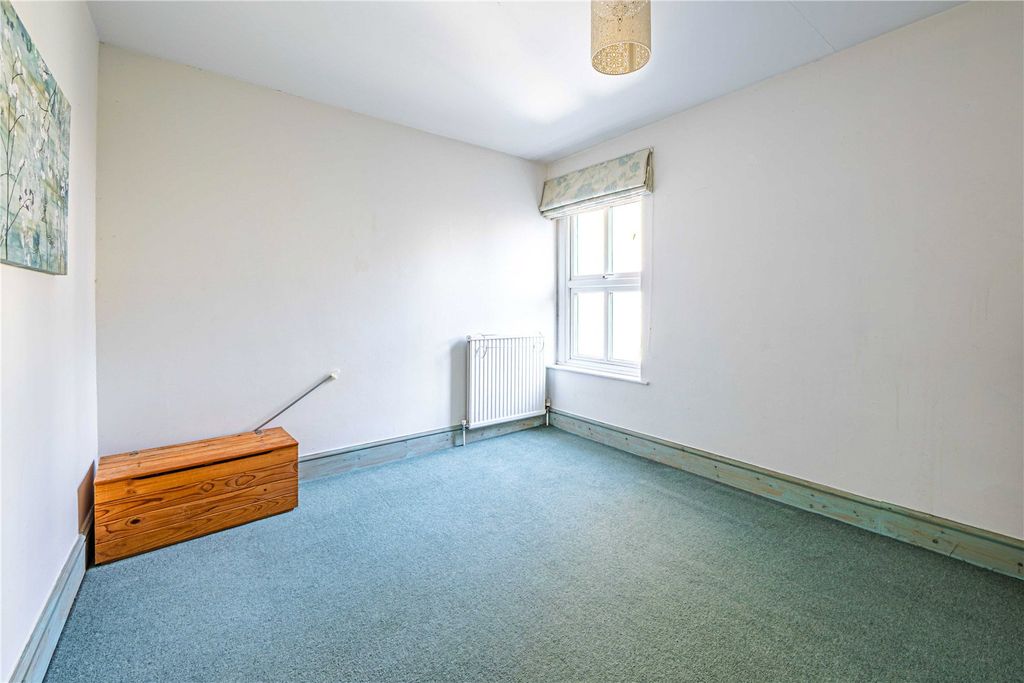 Additional image 11 of 2 bed semi-detached house for saleEbberns Road, Apsley, Hemel Hempstead, Hertfordshire HP3