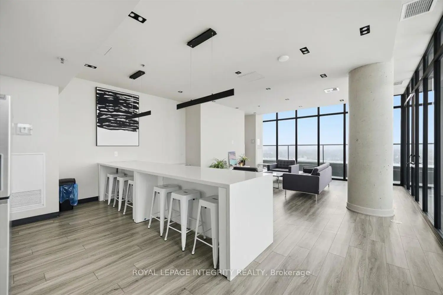 Additional image 19 of 203 Catherine Street 602
