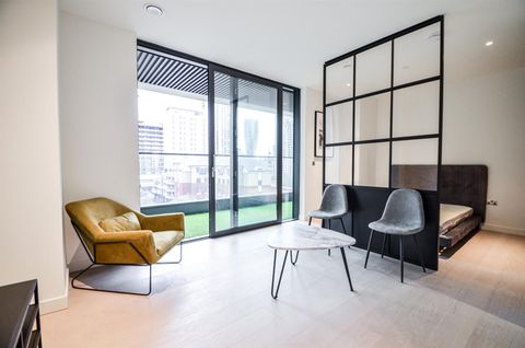 Wardian London, Wards Place, London E14, Studio to rent
