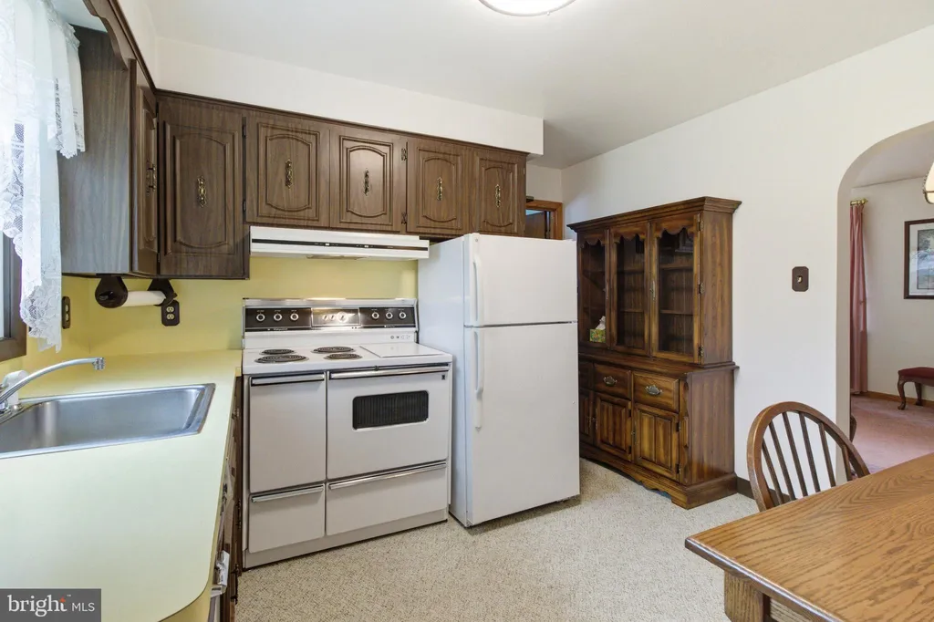 Additional image 15 of 684 Powell Street, Hawk Run, PA 16840