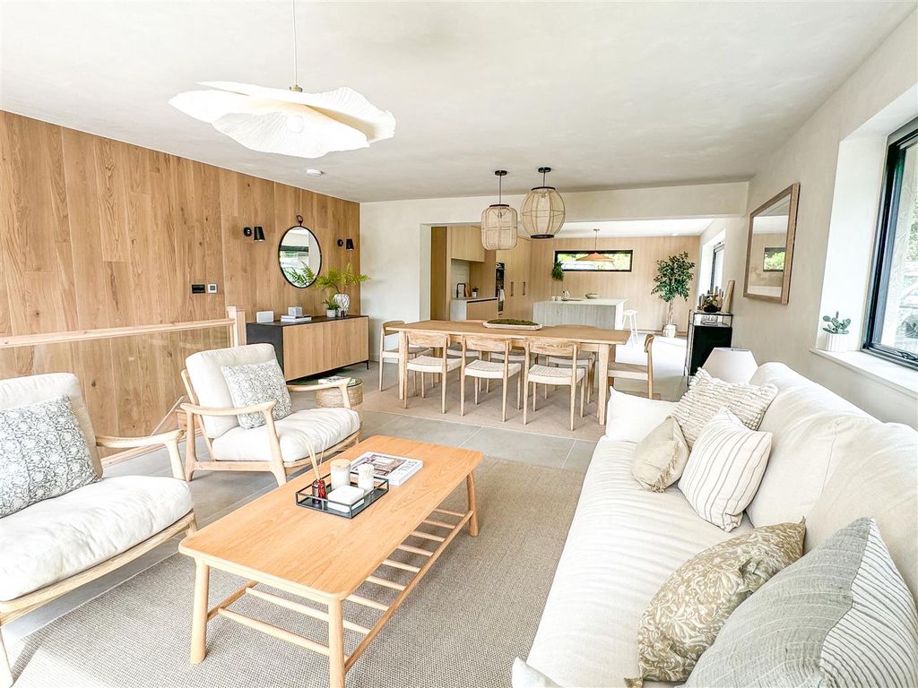 Additional image 2 of 5 bed detached house for saleChurt Road, Hindhead GU26
