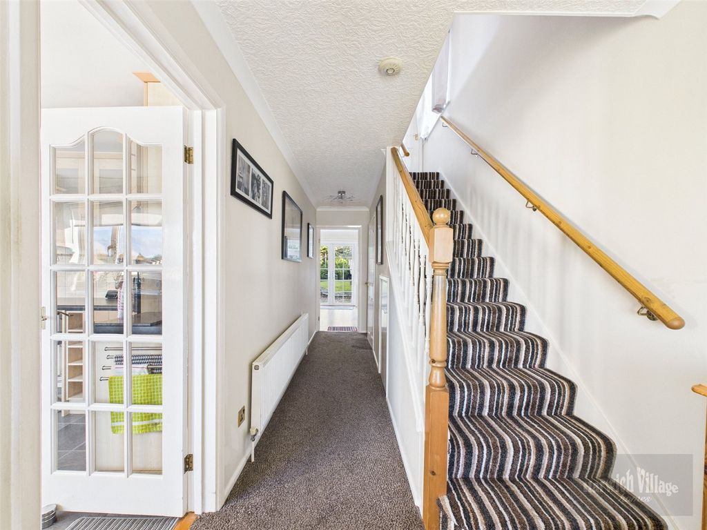Additional image 6 of 4 bed detached house for saleLarksfield Crescent, Harwich, Essex CO12