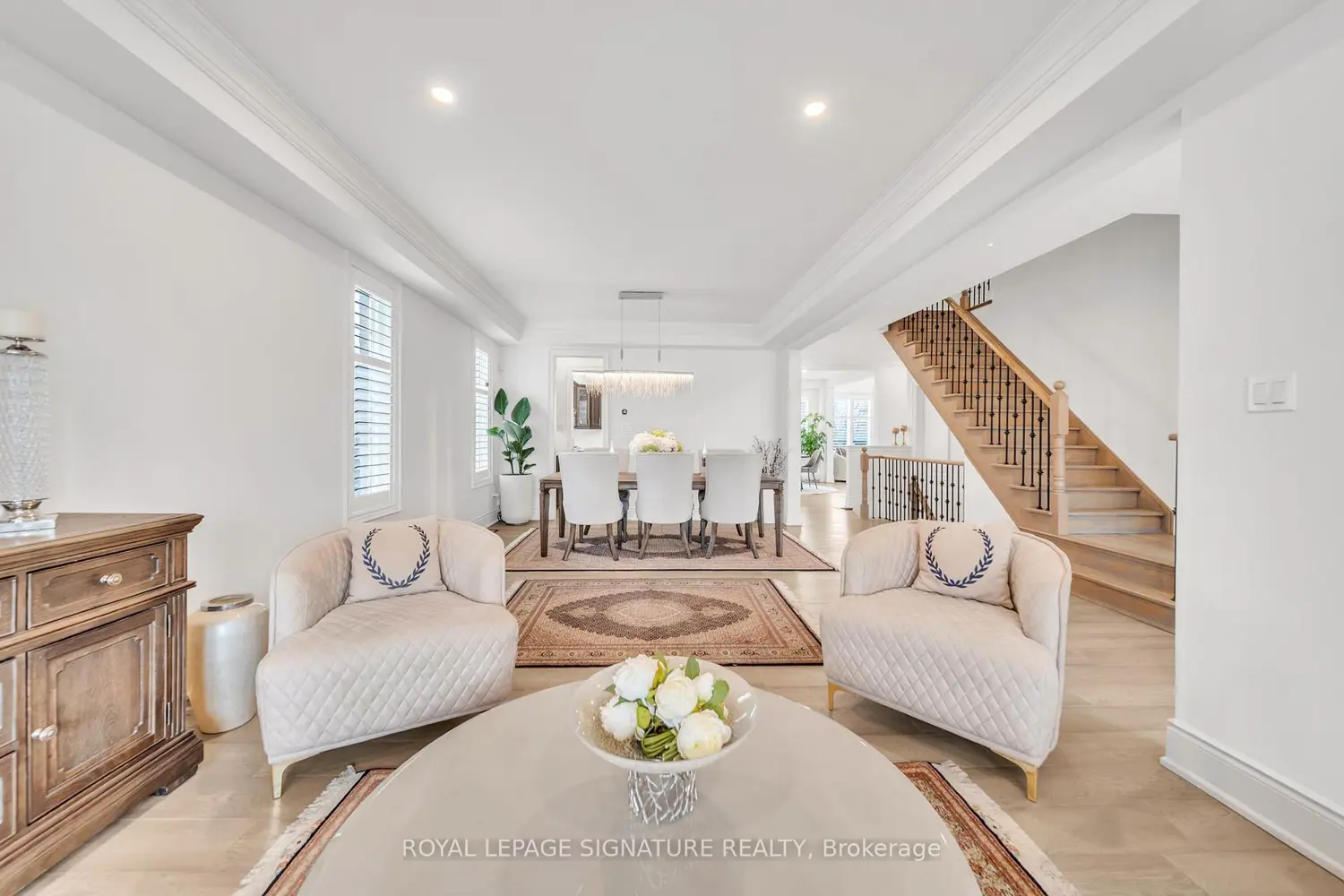 17 Roderick Court photo 4