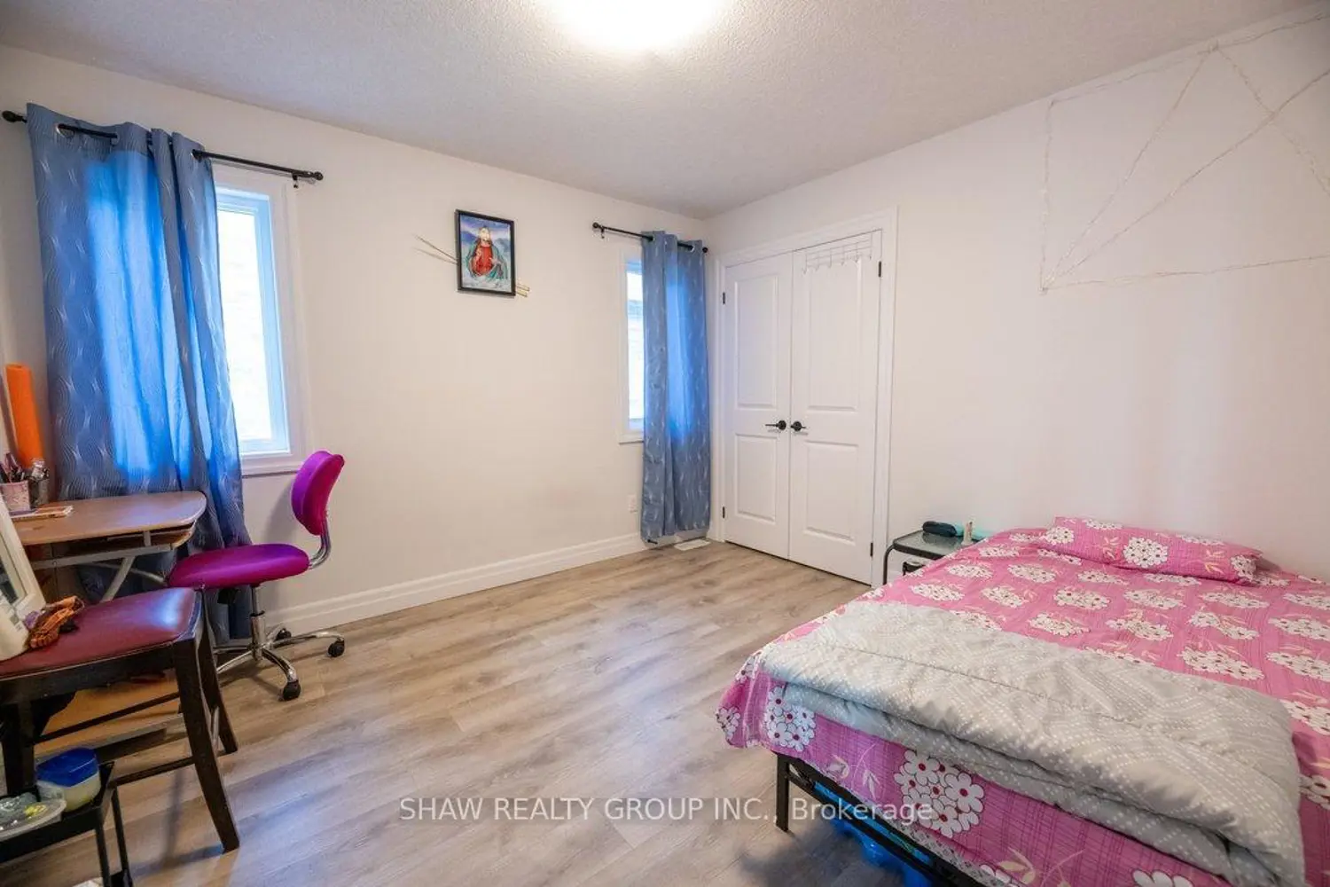 32 Faith Street 19 photo 4