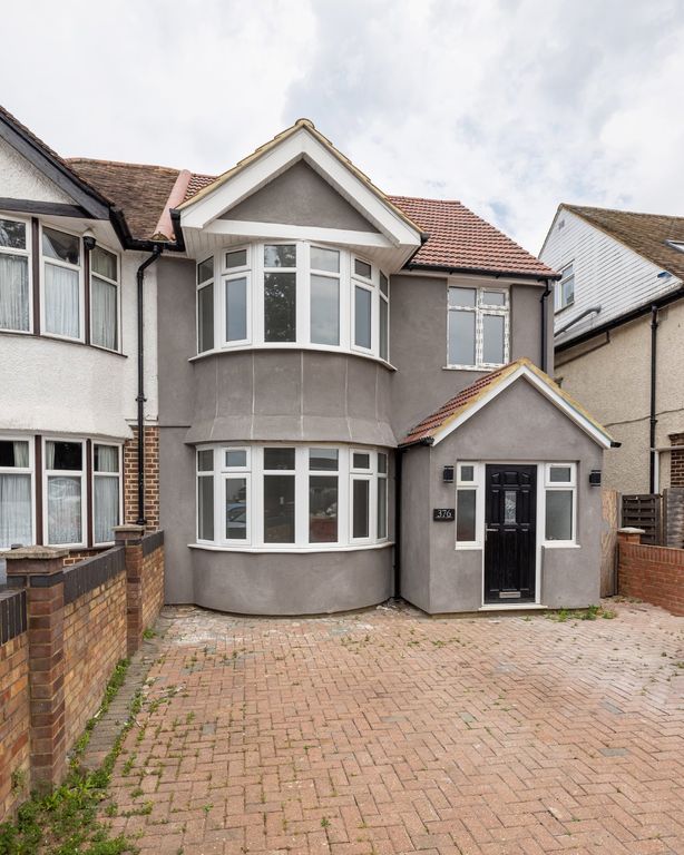 Additional image 29 of 5 bed semi-detached house for saleNelson Road, Hounslow TW3