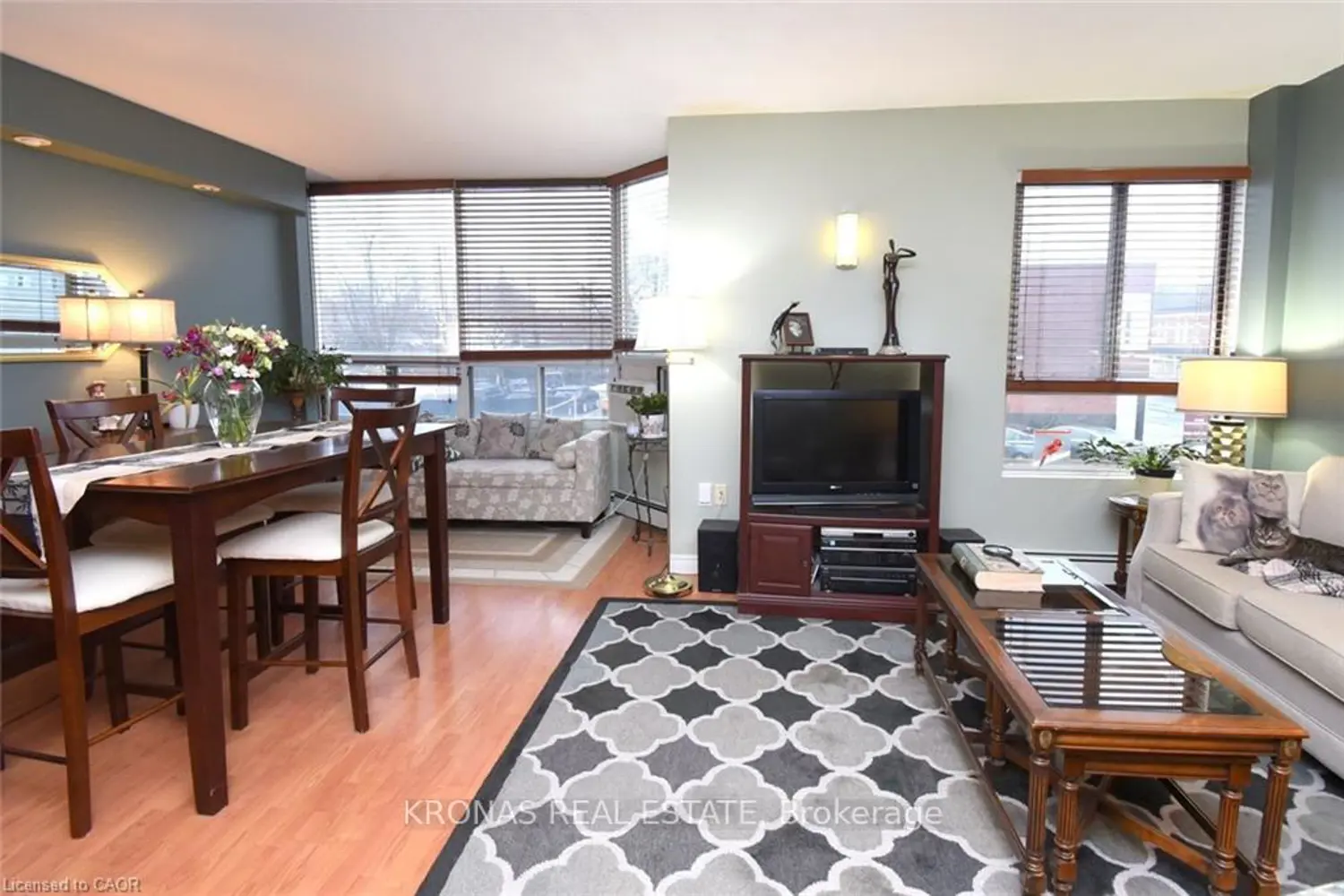 10 John Street 206 photo 5