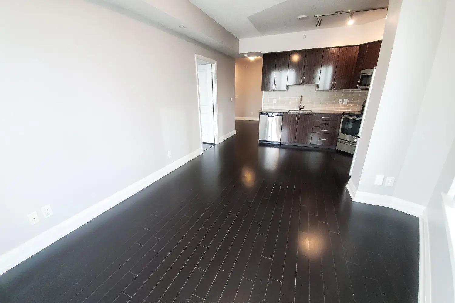 Additional image 4 of 7161 Yonge Street 2632