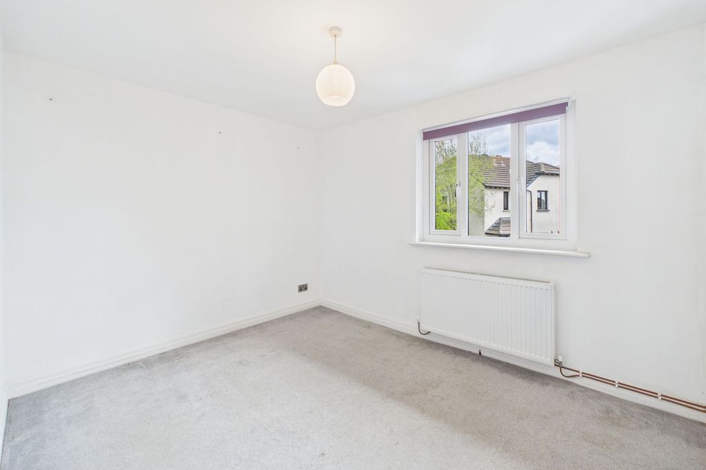 Additional image 10 of 2 bed flat for sale17 Howe Gardens, Kendal LA9
