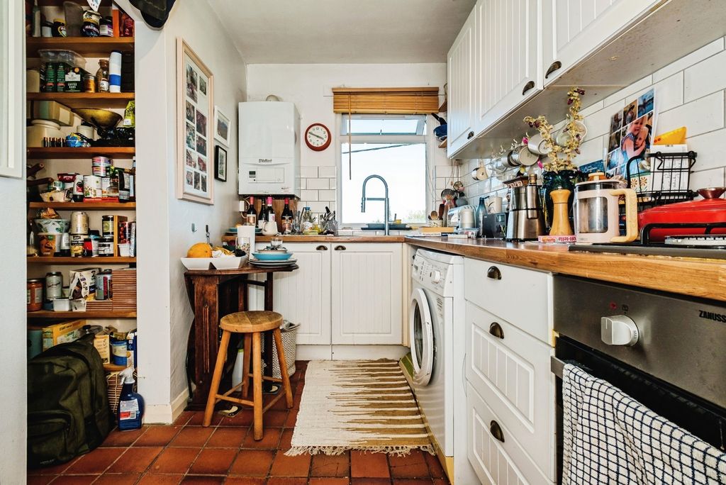 Additional image 4 of 1 bed property for saleKings Barn Villas, Steyning, West Sussex BN44