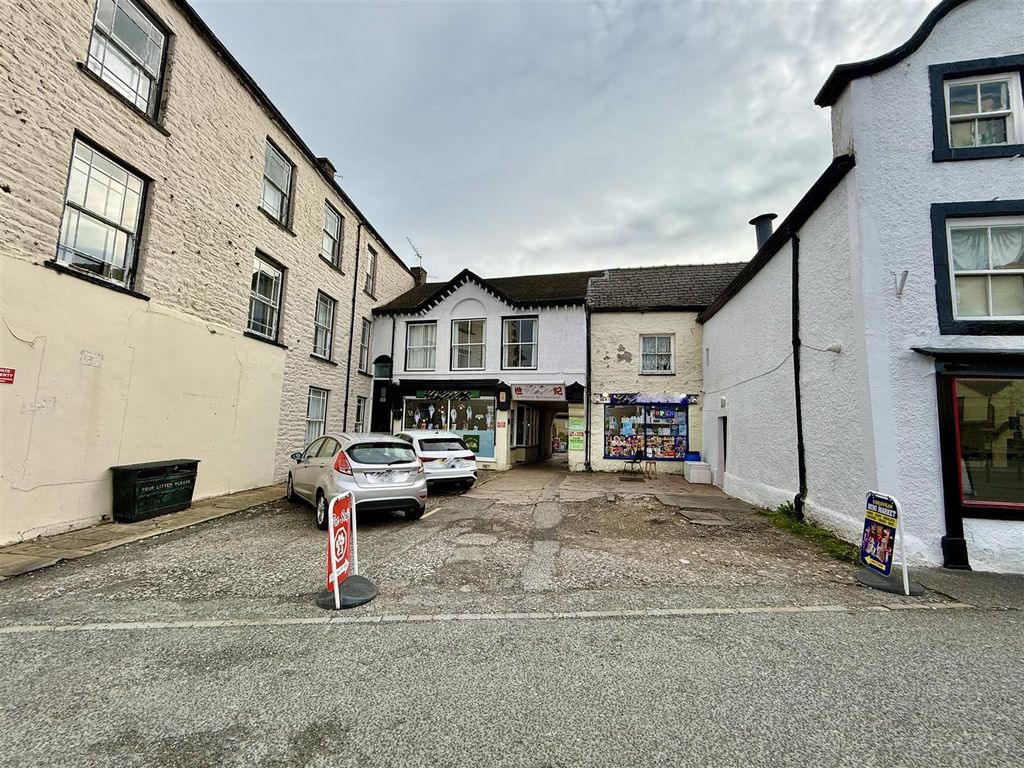 3 bed property for saleMarket Square, Kirkby Stephen CA17