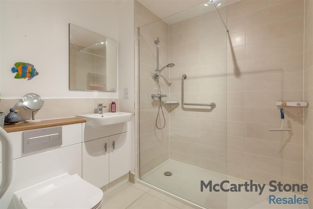 Additional image 9 of 1 bed flat for saleLower Brook Street, Ipswich IP4