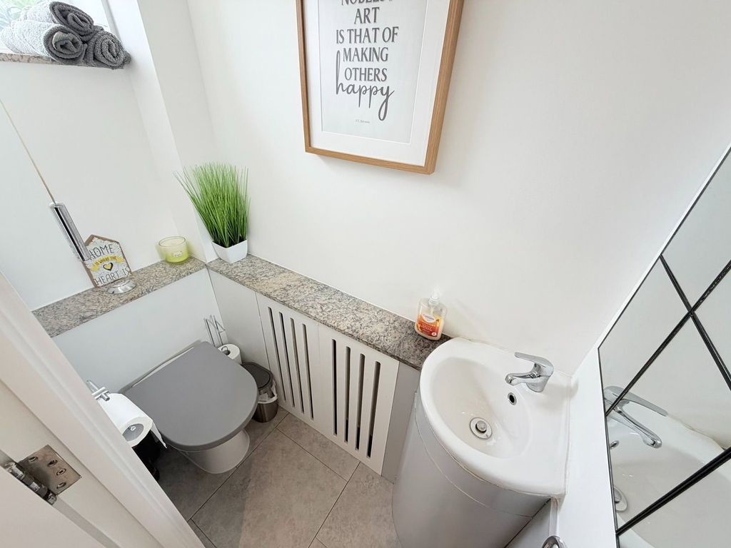 Additional image 11 of 3 bed town house for saleGrange Close, Hyde SK14