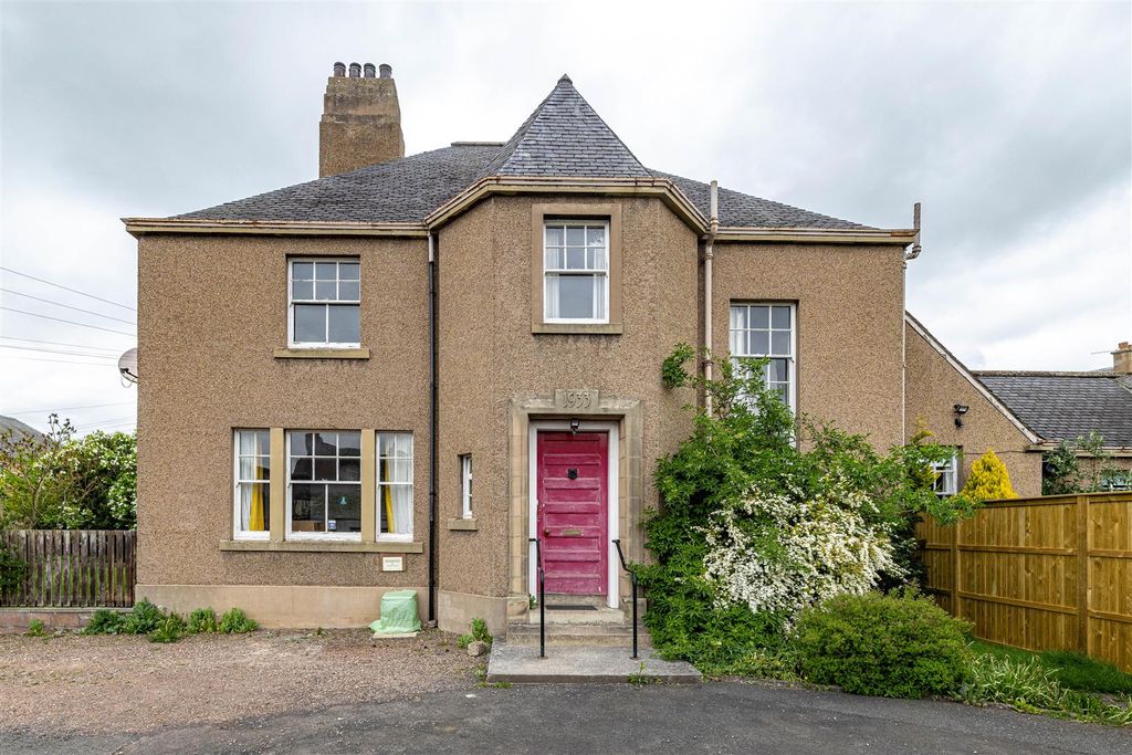 4 bed semi-detached house for saleSt Mary's Presbytery, Bowmont Street, Kelso TD5