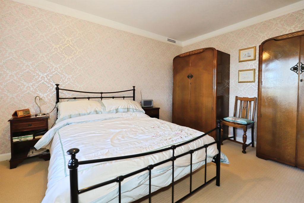 Additional image 11 of 1 bed flat for saleComberton Road, Kidderminster DY10