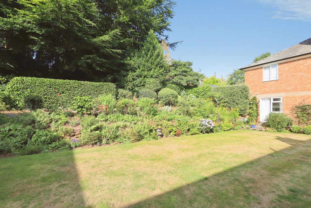 Additional image 8 of 1 bed flat for saleComberton Road, Kidderminster DY10