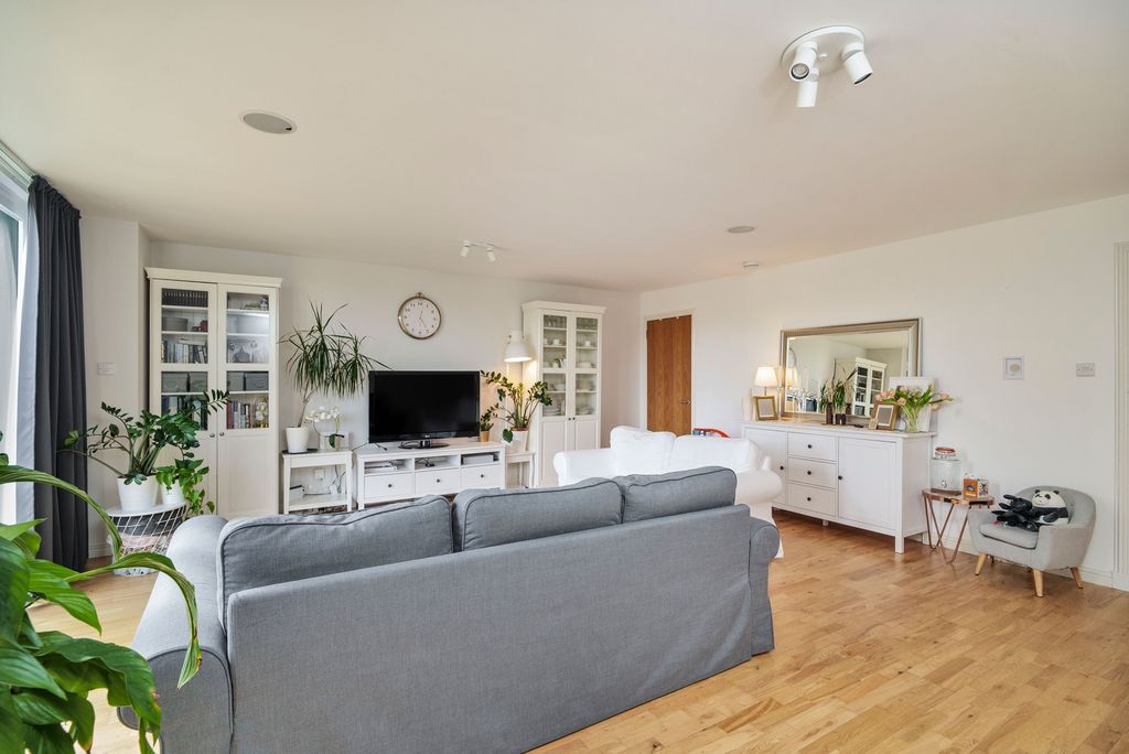 Additional image 5 of 4 bed terraced house for sale213 Main Street, Pathhead, Midlothian EH37
