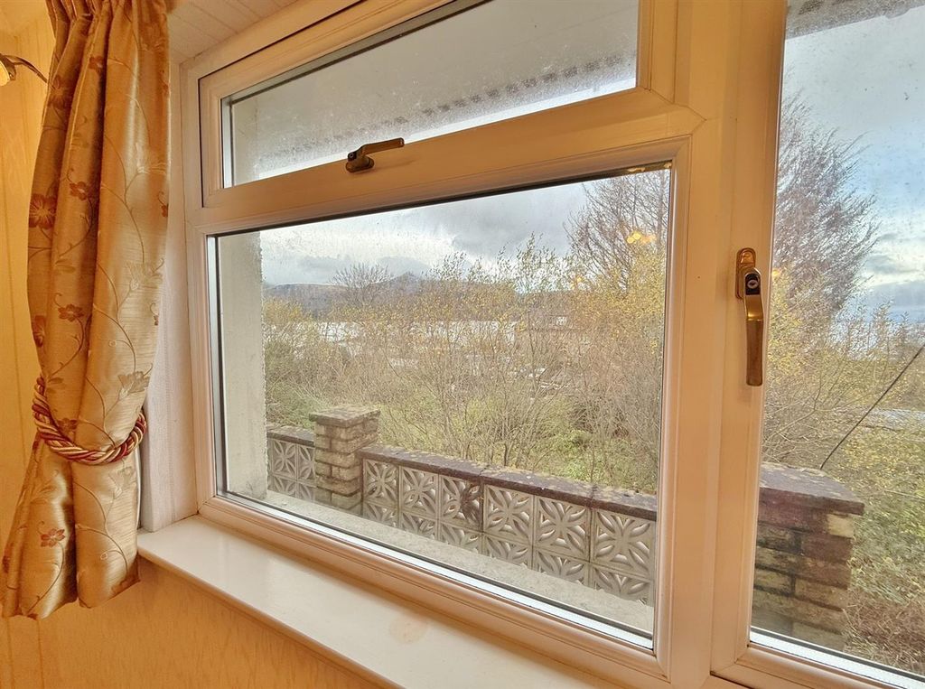 Additional image 15 of 5 bed detached bungalow for saleAnnerleigh, Alma Road, Brodick, Isle Of Arran KA27