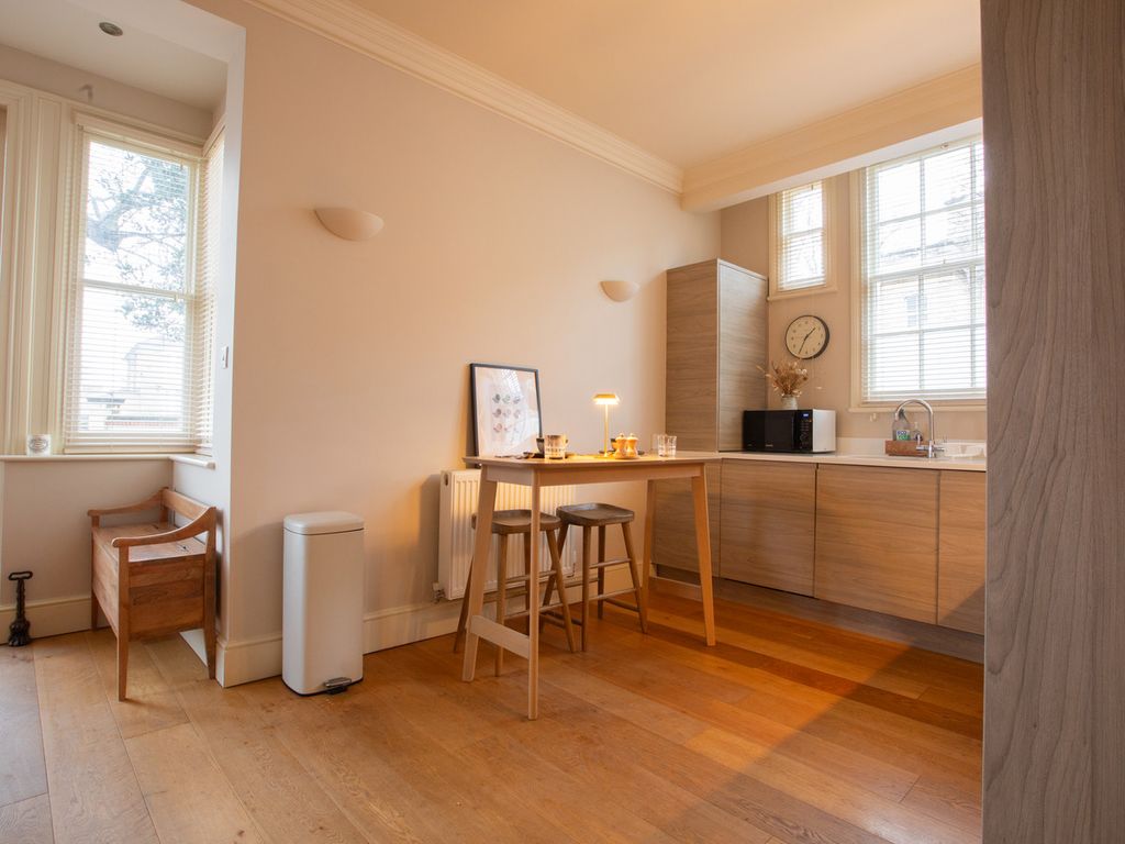 Additional image 4 of 1 bed flat for saleCliftonville, Northampton NN1