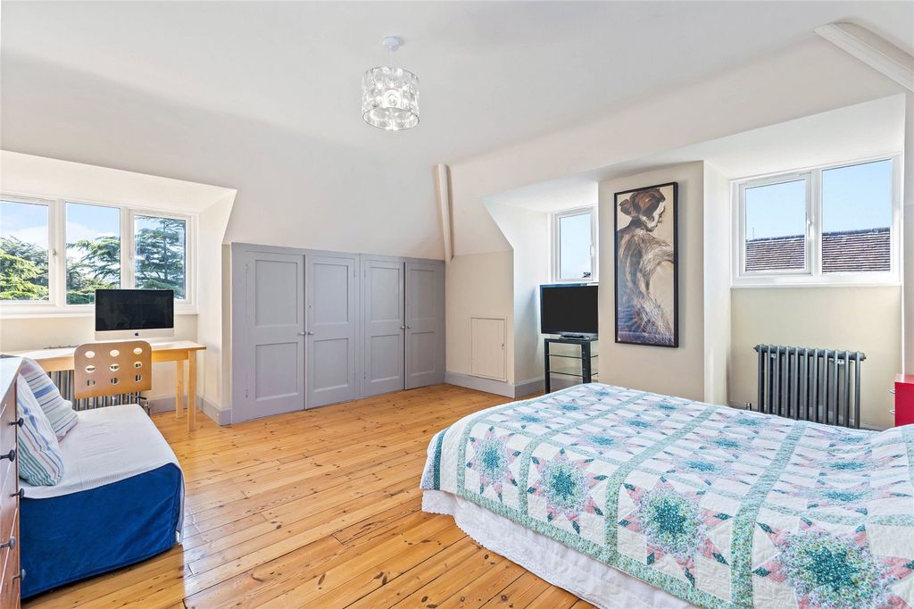Additional image 16 of 5 bed detached house for saleThe Drive, Hove, East Sussex BN3