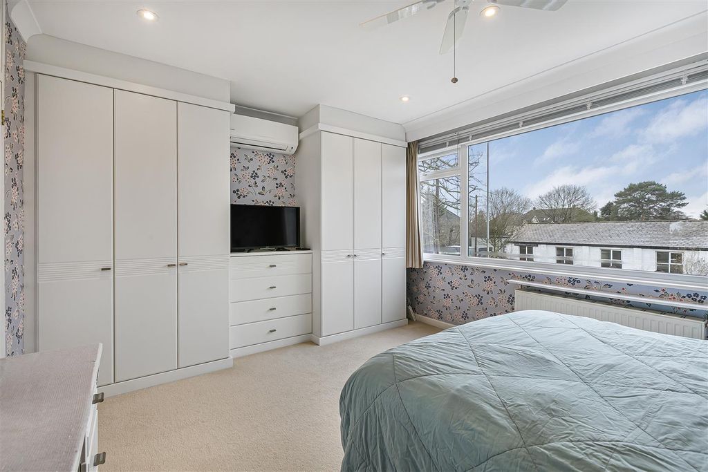 Additional image 20 of 4 bed town house for salePark Road, Kingston Upon Thames KT2