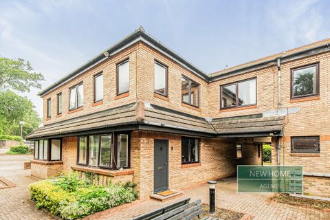 Brooklands, 680 Budshead Road, Crownhill, Plymouth PL6